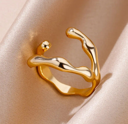 Ethereal Gold Ring